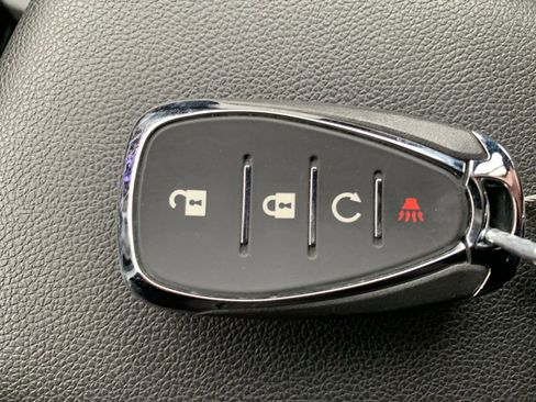 Used 2025 Chevrolet TrailBlazer LT w/ Driver Confidence Package image 22