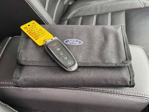 Certified 2017 Ford Escape Titanium image 40