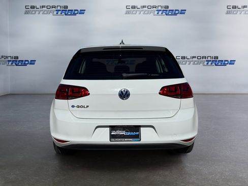 Used 2016 Volkswagen e-Golf SE w/ DC Fast Charging Package image 6