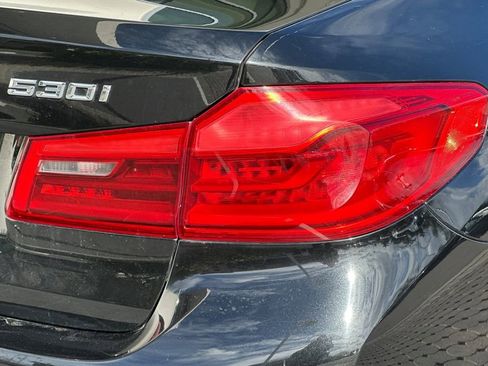 Used 2018 BMW 530i image 31