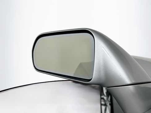 Used 2018 Chevrolet Corvette 3LT w/ 3LT Preferred Equipment Group image 16