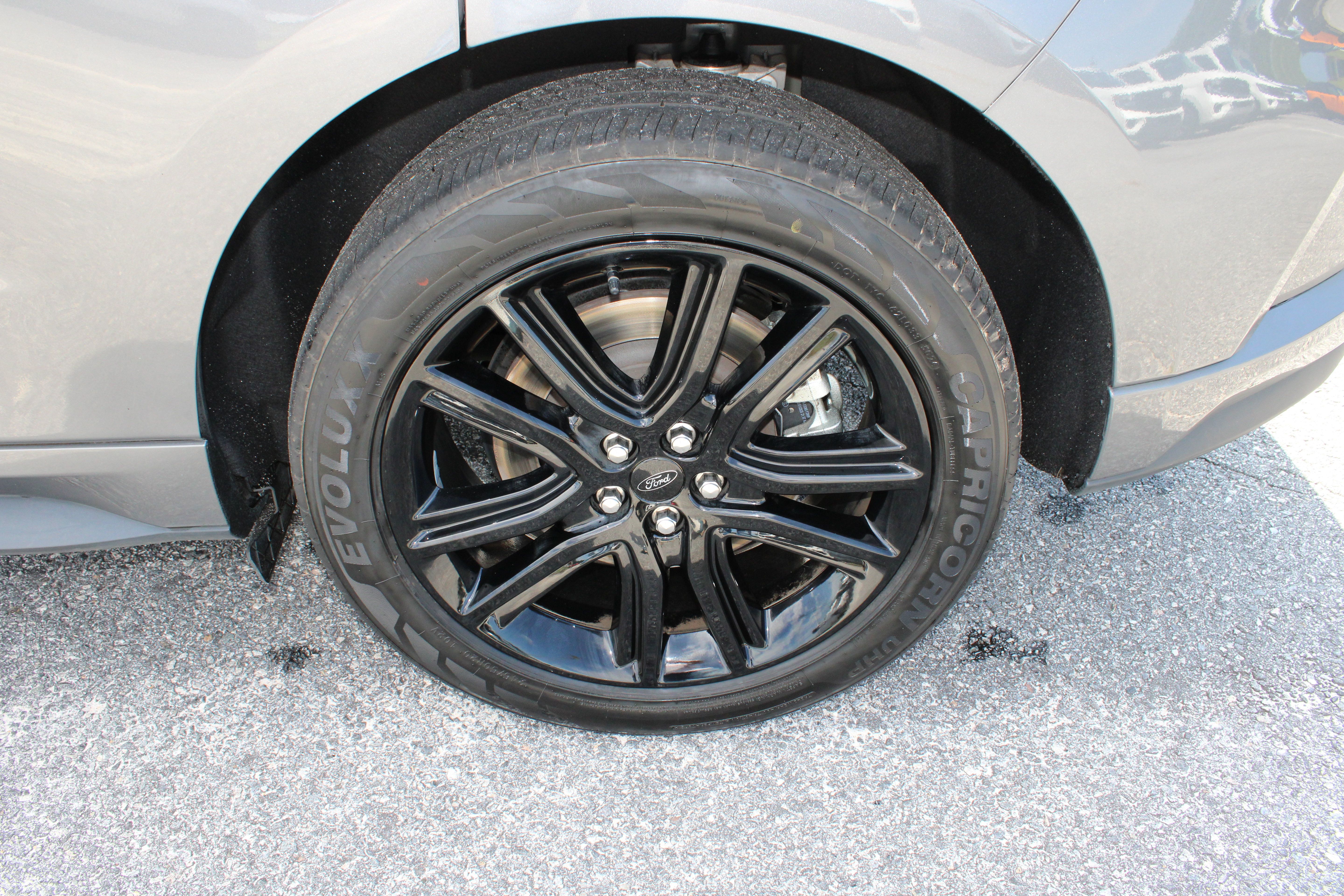 Used 2023 Ford Edge ST-Line AWD/4WD image 12
