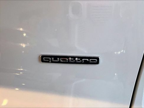 Certified 2025 Audi Q5 Premium w/ Premium Plus AWD/4WD image 19