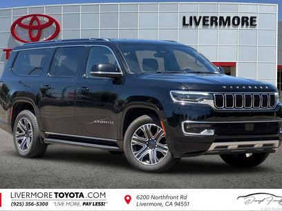 Used 2024 Jeep Wagoneer L Series II w/ Flexible Seating Group
