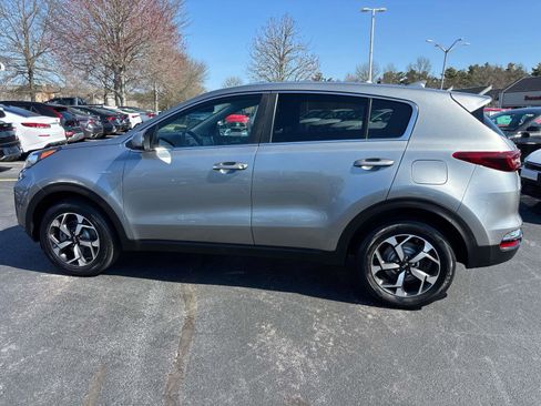 Used 2021 Kia Sportage LX AWD/4WD image 2