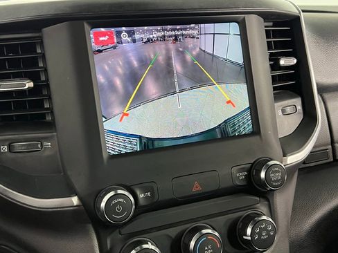 Used 2024 RAM 2500 Big Horn w/ Bed Utility Group image 19