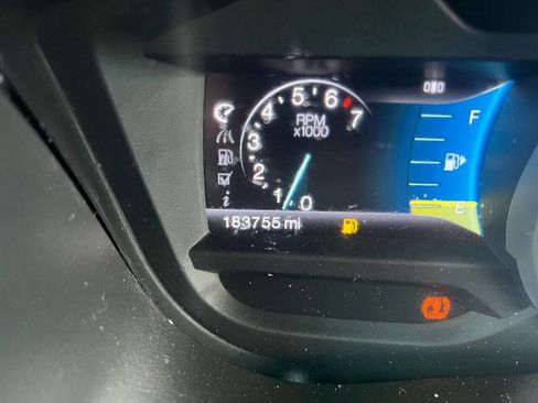 Used 2011 Ford Explorer Limited image 22