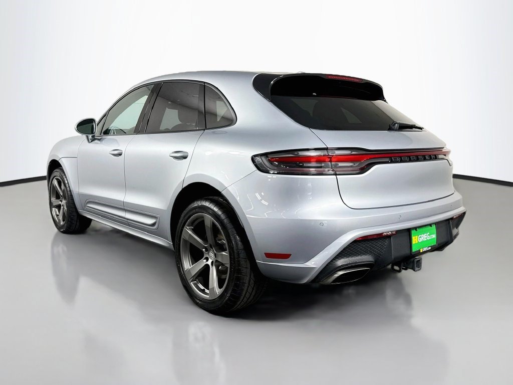 Used 2023 Porsche Macan AWD/4WD image 7