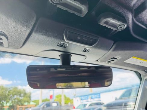 Used 2020 Jeep Wrangler Unlimited Sahara w/ Uconnect 4C Nav & Sound Group AWD/4WD image 22