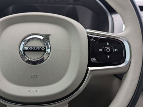 Used 2024 Volvo XC90 T8 Plus w/ Protection Package Premier AWD/4WD image 13