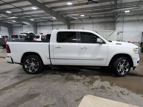 Used 2020 RAM 1500 Limited image 2