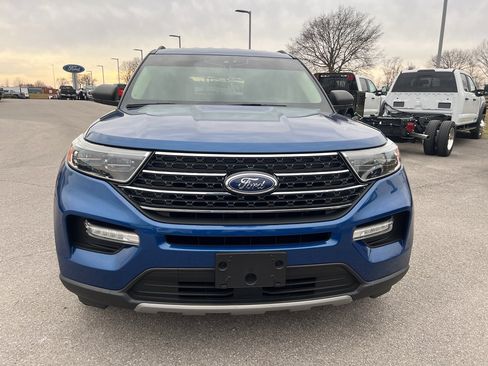 Certified 2020 Ford Explorer XLT w/ Equipment Group 202A image 2