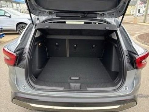 New 2026 Chevrolet Trax ACTIV w/ Sunroof Package FWD image 5