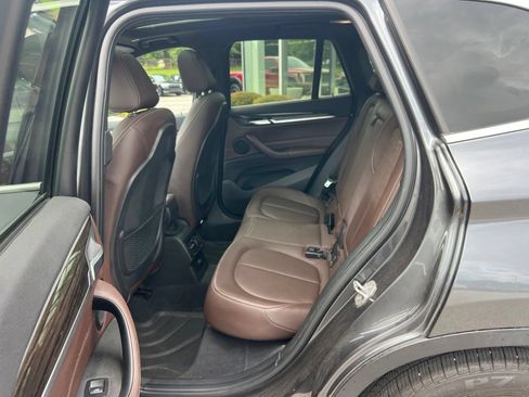 Used 2016 BMW X1 xDrive28i AWD/4WD image 27