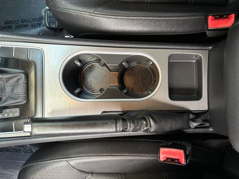 Used 2014 Volkswagen Passat TDI SE image 26