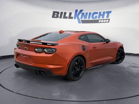 Used 2023 Chevrolet Camaro SS RWD image 5