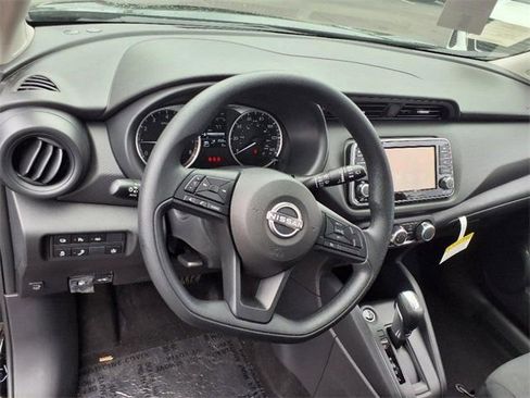 New 2025 Nissan Kicks Play S w/ Interior Electronics Package image 11
