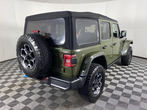 Used 2023 Jeep Wrangler Unlimited Rubicon 4xe w/ Cold Weather Group AWD/4WD image 8