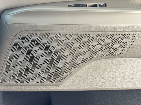 New 2026 Kia Carnival SX FWD image 22