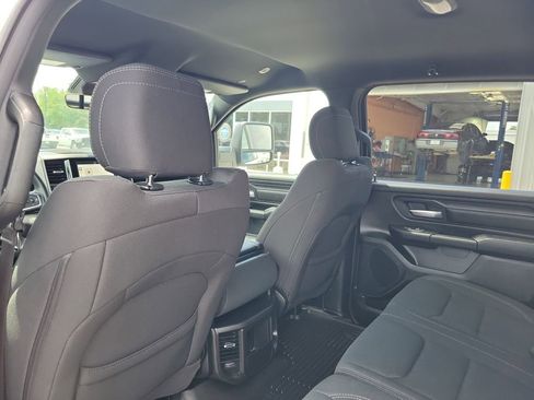 Used 2026 RAM 1500 Express AWD/4WD image 28