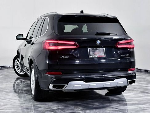 Used 2019 BMW X5 xDrive50i w/ Executive Package AWD/4WD image 11