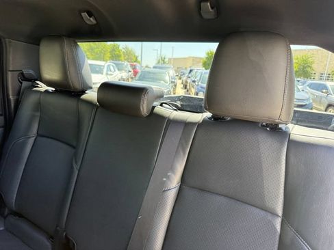 Used 2024 Toyota Tacoma TRD Sport AWD/4WD image 27