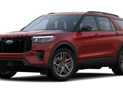 New 2025 Ford Explorer ST-Line w/ Premium Package