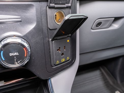 Used 2024 Ford F150 Lariat w/ Bed Utility Package image 29