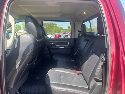 Used 2018 RAM 1500 Laramie w/ Convenience Group AWD/4WD image 20