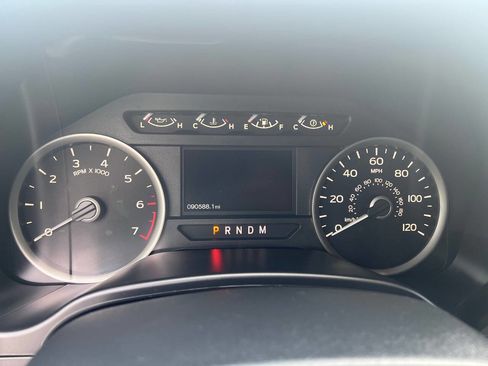 Used 2018 Ford F150 XLT w/ Equipment Group 302A Luxury image 20