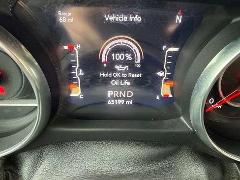 Used 2019 Jeep Wrangler Unlimited Rubicon AWD/4WD image 24