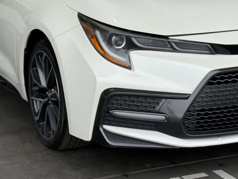 Certified 2021 Toyota Corolla SE w/ Carpet Mat Package (TMS) image 9