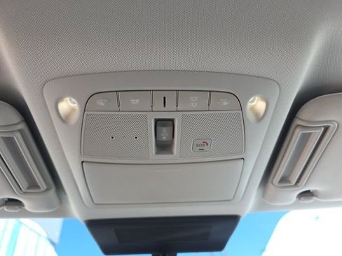 Used 2023 Nissan Armada SL w/ Captain's Chairs Package image 21