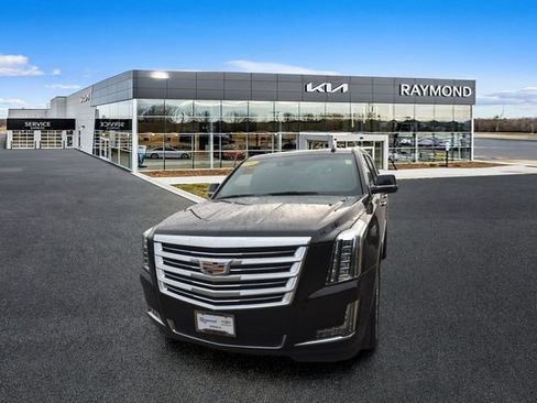 Certified 2019 Cadillac Escalade ESV Platinum AWD/4WD image 7
