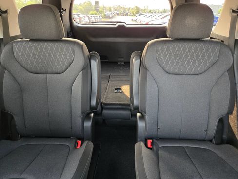 Used 2021 Hyundai Palisade SEL FWD image 13