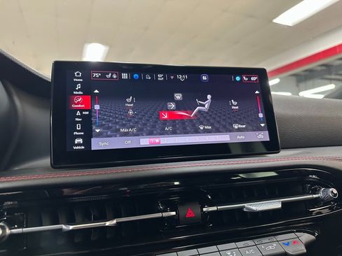 Used 2024 Dodge Hornet R/T Plus image 24