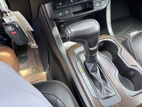 Used 2018 GMC Canyon Denali AWD/4WD image 20