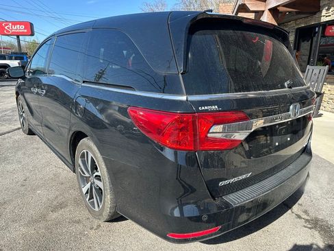 Used 2020 Honda Odyssey Elite image 2