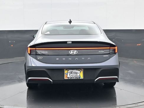 New 2026 Hyundai Sonata Blue FWD image 6