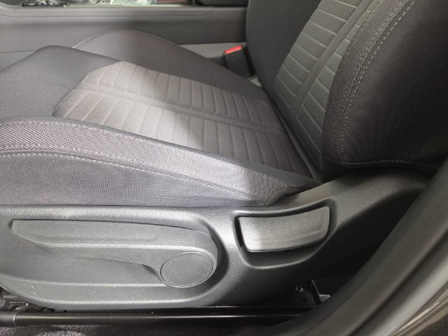 Certified 2026 Kia K5 LXS FWD image 29