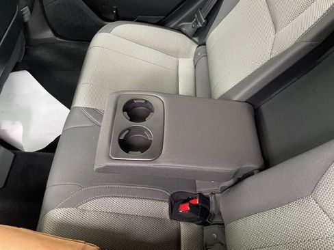 Used 2024 Subaru Crosstrek 2.0i Premium image 26