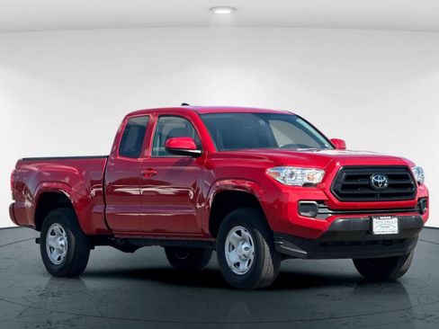 Used 2022 Toyota Tacoma SR w/ SR Convenience Package AWD/4WD image 5