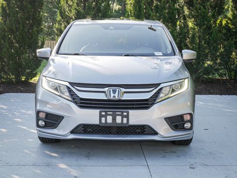Used 2018 Honda Odyssey EX-L image 3