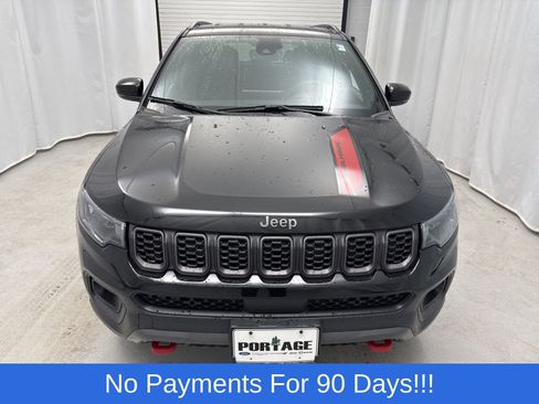 New 2026 Jeep Compass Trailhawk AWD/4WD image 6