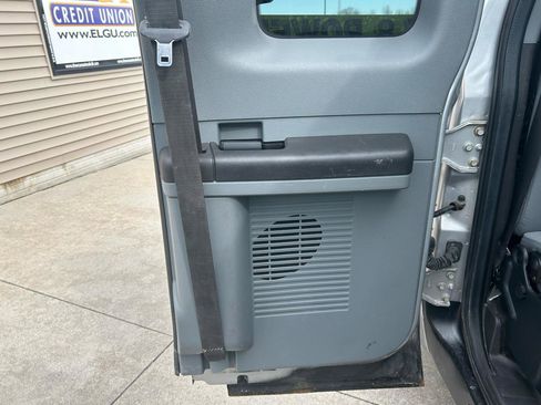 Used 2011 Ford F350 XLT w/ XLT Premium Pkg image 17