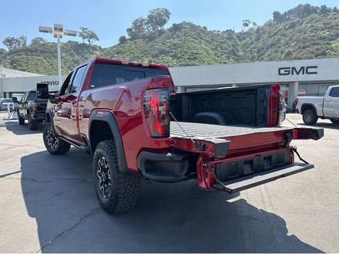 New 2026 GMC Sierra 2500 AT4X AWD/4WD image 32
