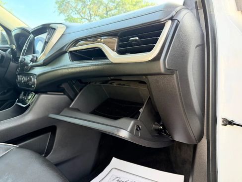 Used 2019 GMC Terrain Denali w/ Advanced Safety Package AWD/4WD image 33