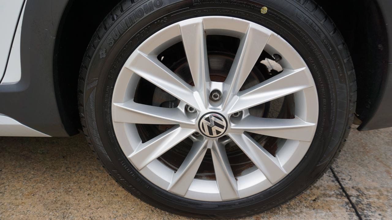 Used 2017 Volkswagen Golf Alltrack SE AWD/4WD image 11
