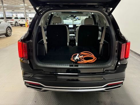 Used 2024 Kia Sorento SX Prestige image 22