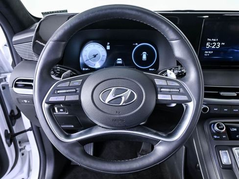 Used 2024 Hyundai Palisade Calligraphy AWD/4WD image 9